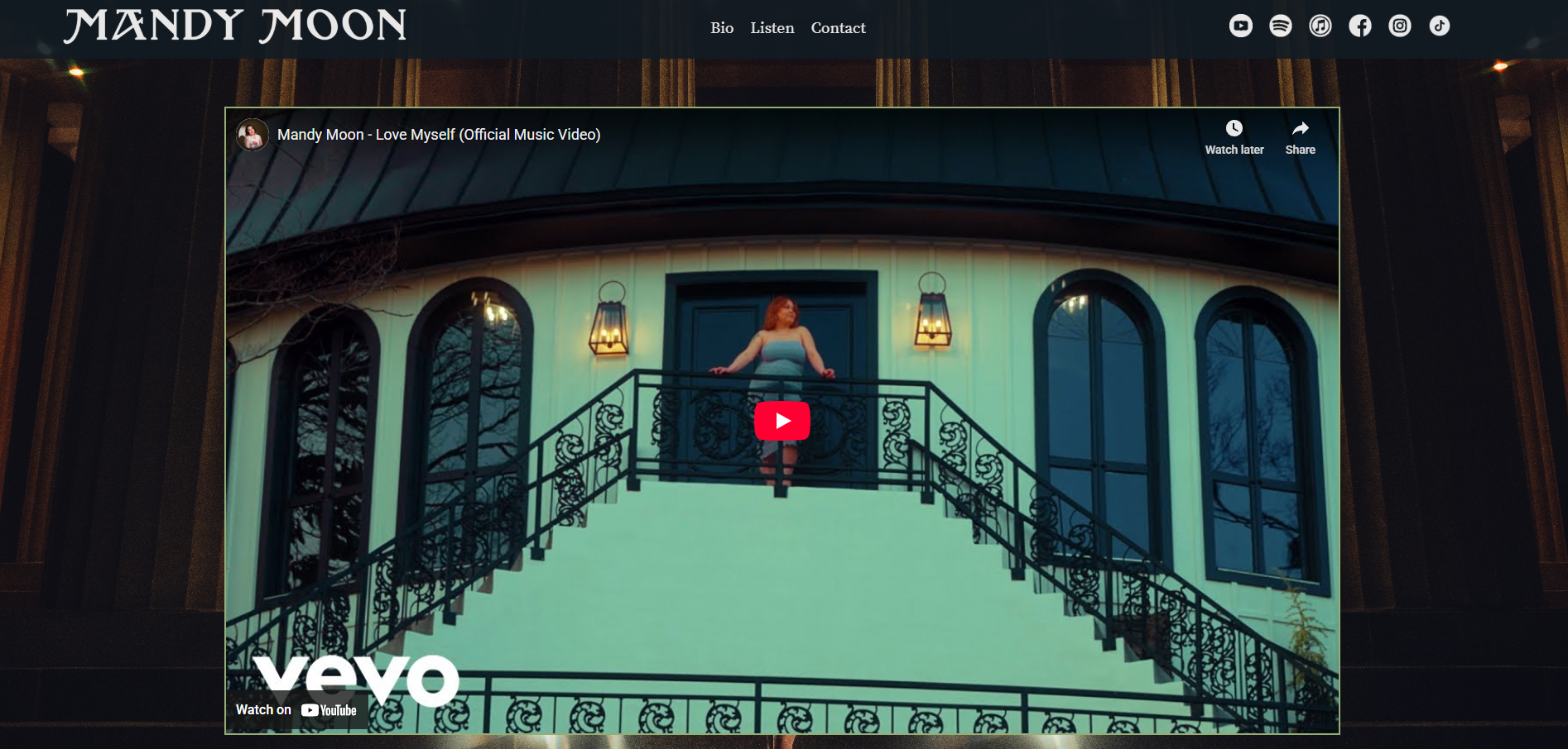 Screenshot of Mandy Moon music website